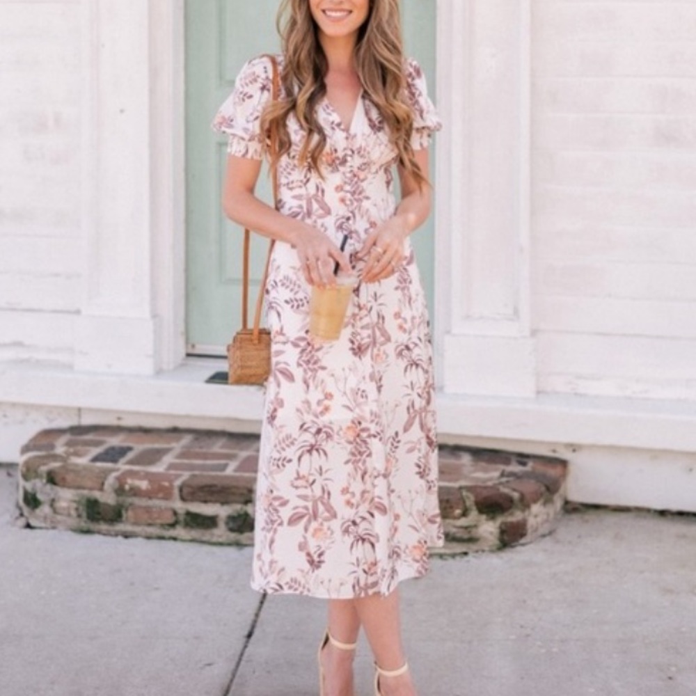 Gal Meets Glam Lauren dress